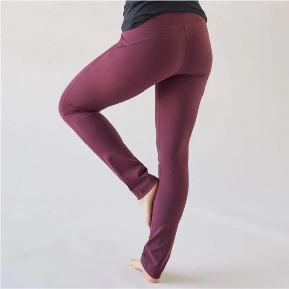 Duluth Trading Yoga Pants